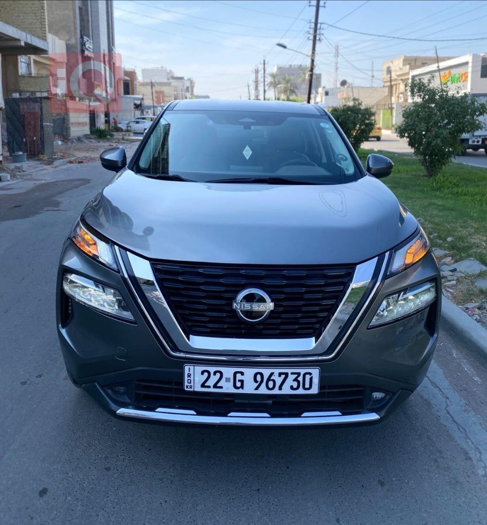 نیسان رۆگ